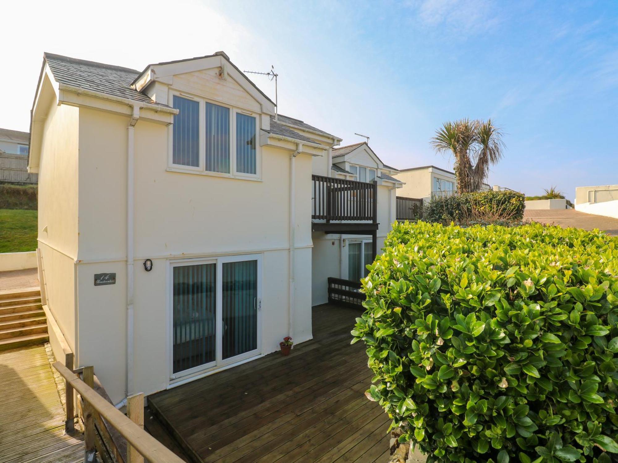 Beachcombers Newquay  Exterior photo